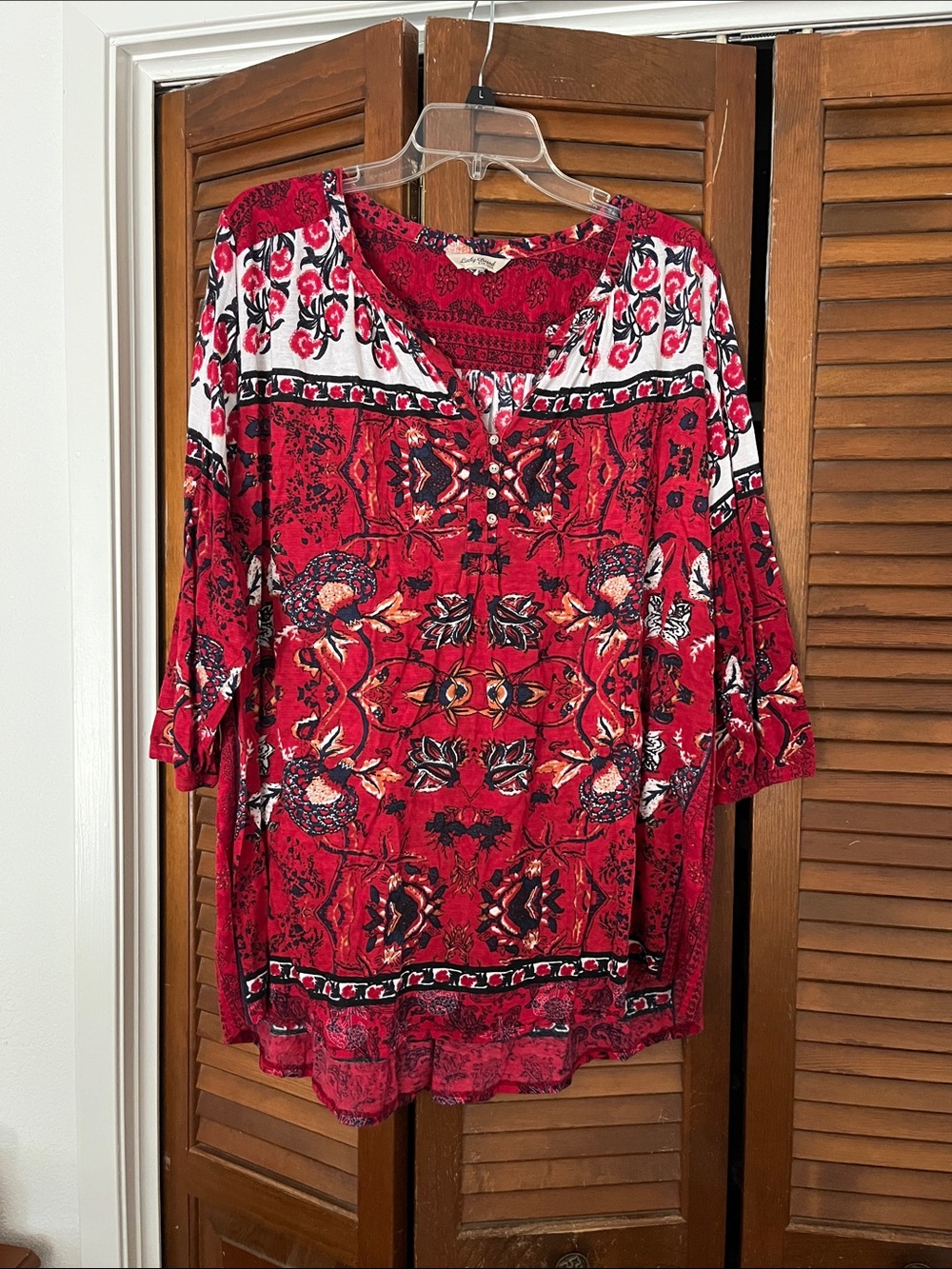 Red Floral-Print Women's Tunic Top - Boho V-Neck